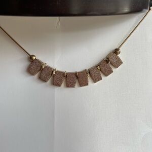 Guess necklace-